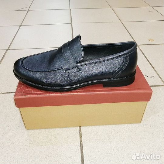 Мужские лоферы