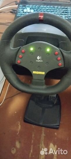 Игровой руль logitech momo racing