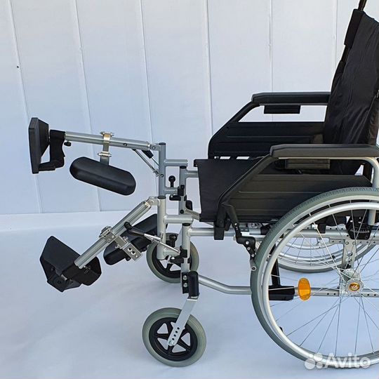 Инвалидная коляска Ortonica Base 195