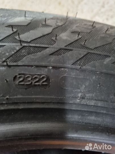 Nokian Tyres Hakkapeliitta 9 SUV 235/65 R17 108T