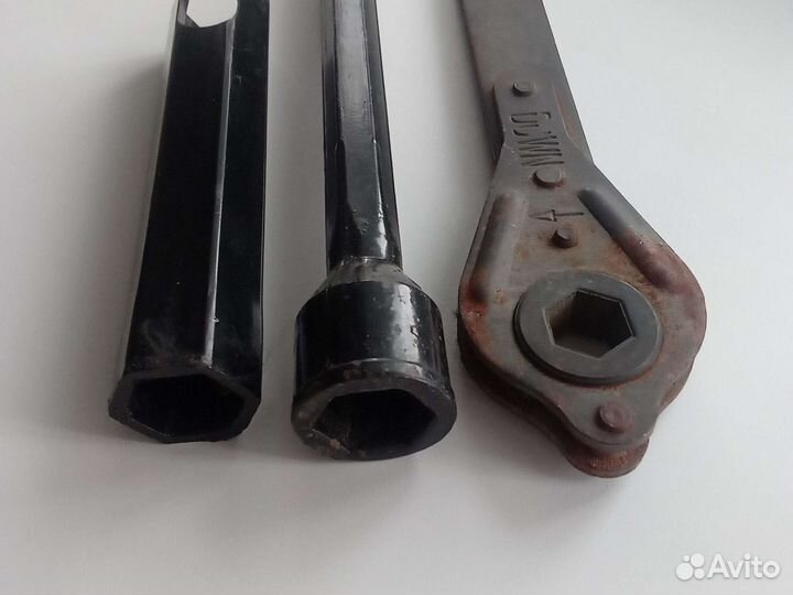 Балонный ключ 21