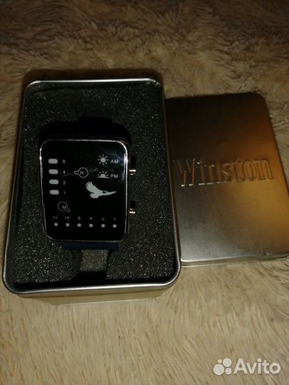 Бинарные часы Winston