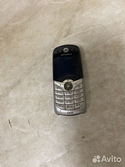 Телефон Motorola ретро