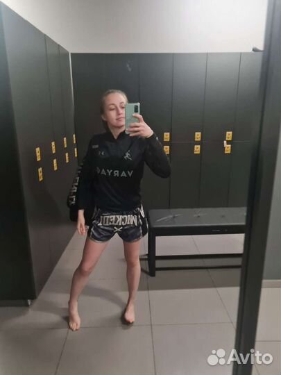 Персональный тренер по фитнесу и тайскому боксу