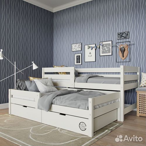 Детская кровать из массива дерева с выкатным ярусо