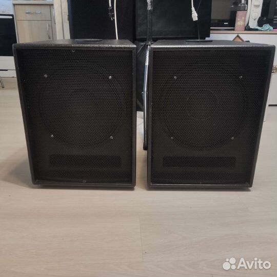 Сабуферы 12 700вт 8ом