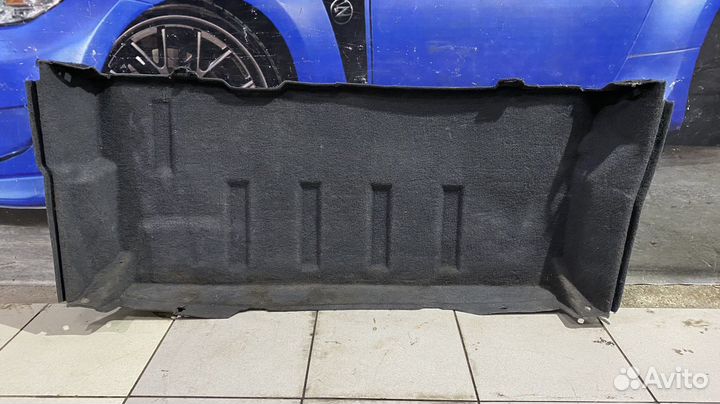 Обшивка багажника стенки Mercedes Benz W210