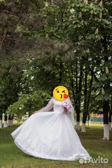 Свадебное платье