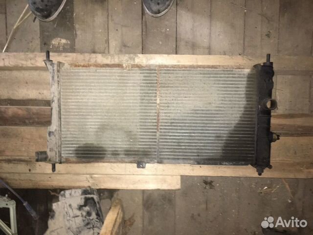 Радиатор охлаждения Opel Kadett E