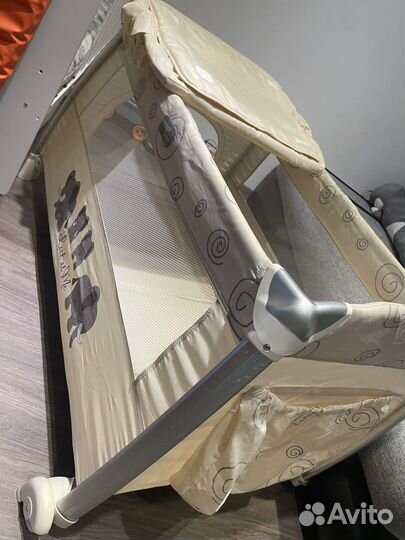 Детская кровать манеж