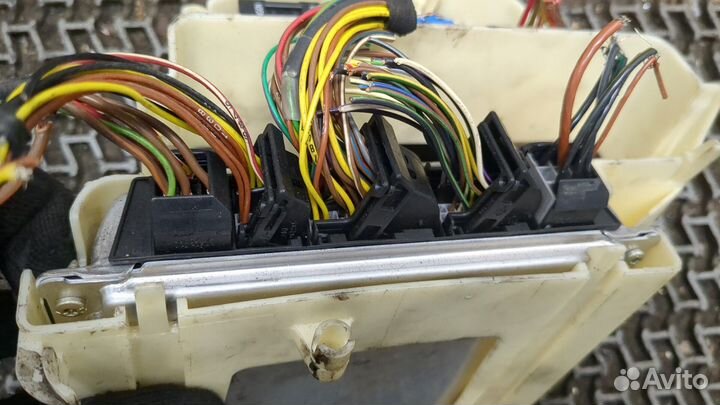 Блок управления двигателем BMW 3 E46, 2003