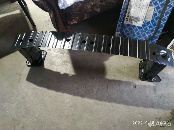 Усилитель бампера передний focus 2