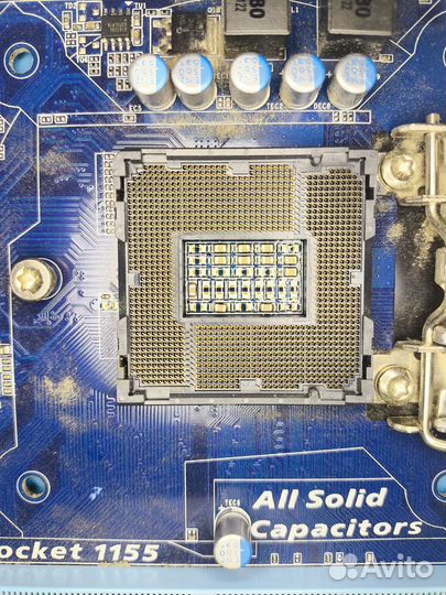 Материнская плата с процессором и памятью