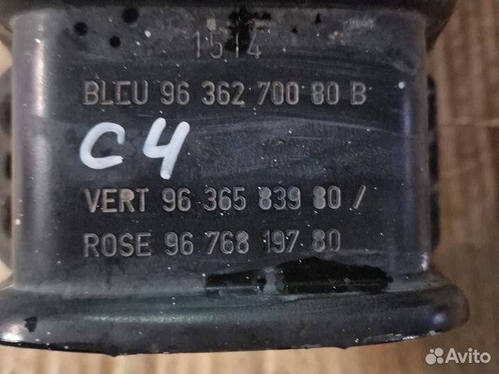 Кронштейн подушка двигателя Citroen c4 b7 sedan