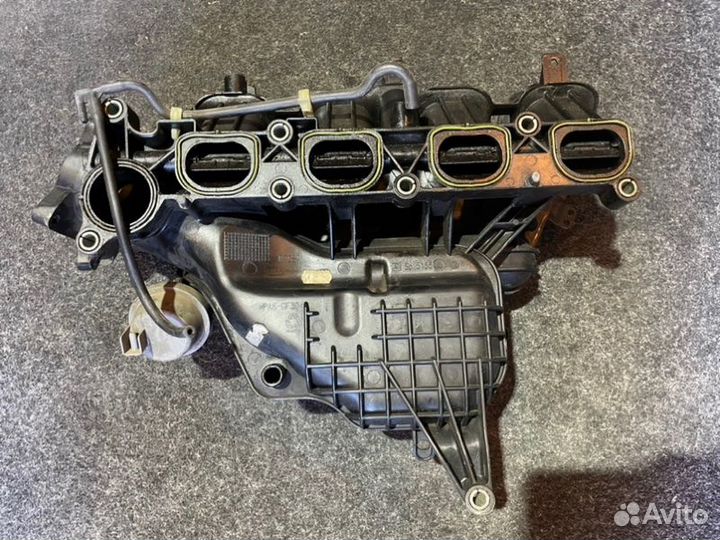 Коллектор впускной Ford Mondeo