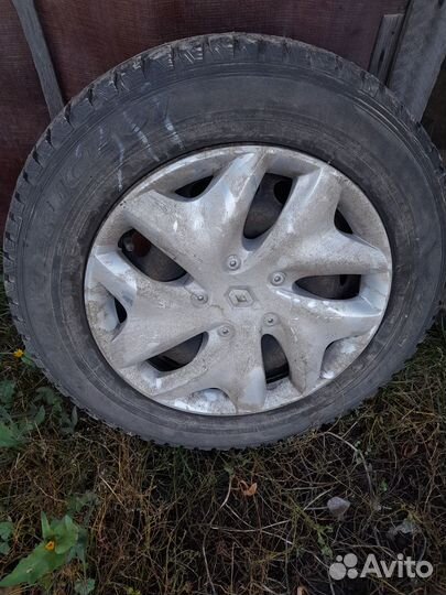 Dunlop SP Winter Ice 01 195/65 R15