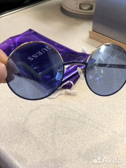 Солнцезащитные очки женские брендовые
