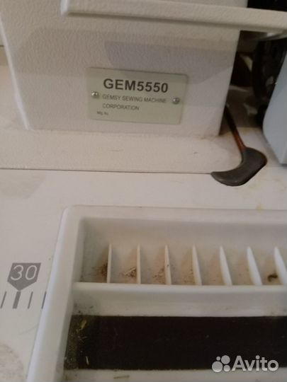 Швейная машинка Gemsy