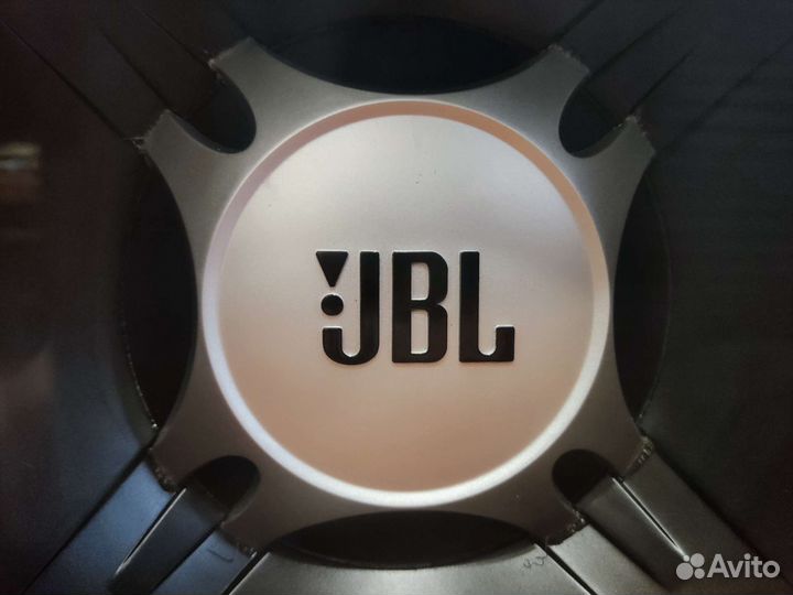 Саб сабвуфер jbl + усилитель