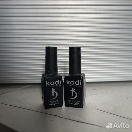 Продам все для маникюра