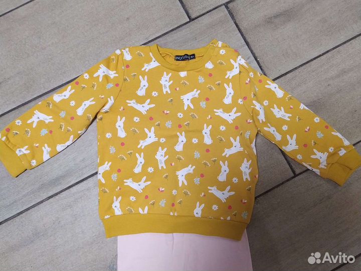 Костюмчики для девочки 98раз