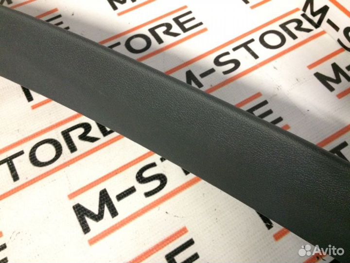 Обшивка двери багажника Volkswagen Touareg 7L BMV