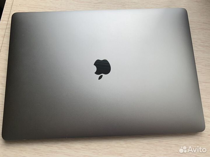 Apple MacBook Pro 15 2018