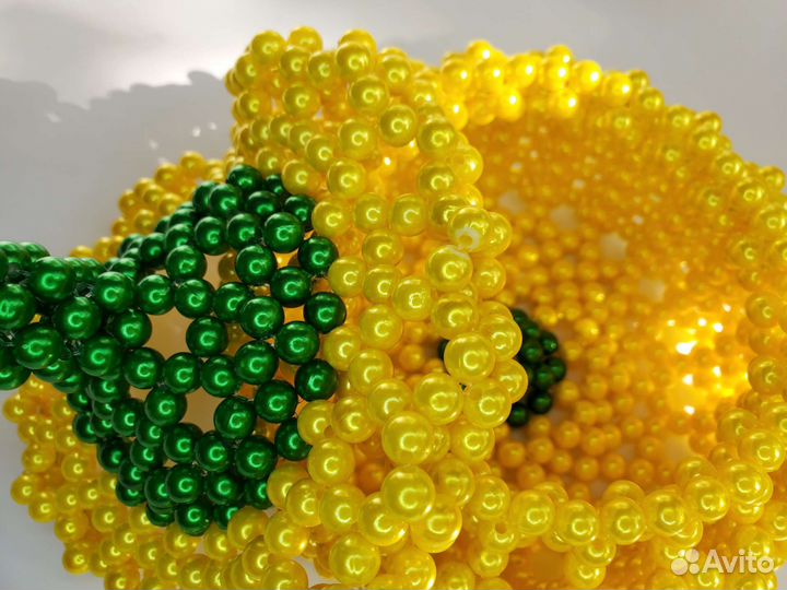 Ваза из бусин