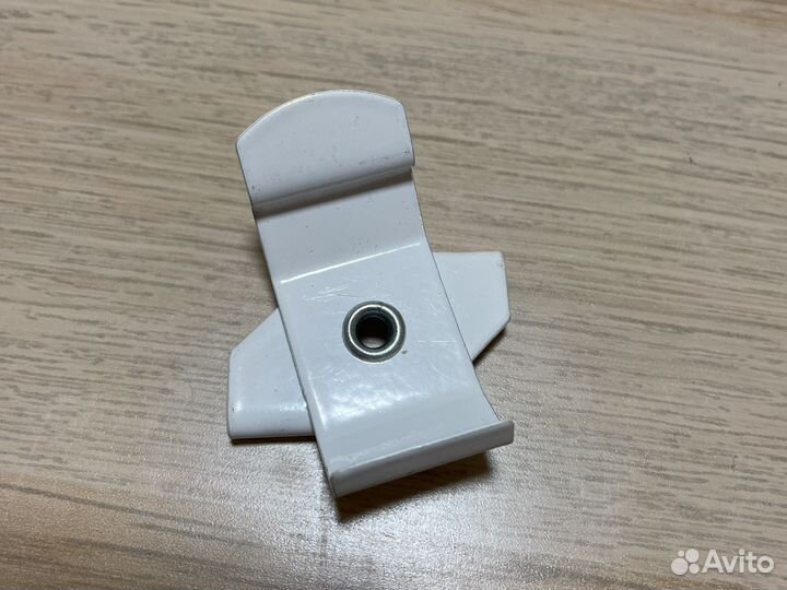 Крепления для вертикальных жалюзи