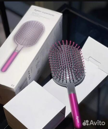 Новый набор расчесок Dyson