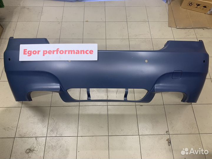 Задний бампер Е60 М5 под окрас