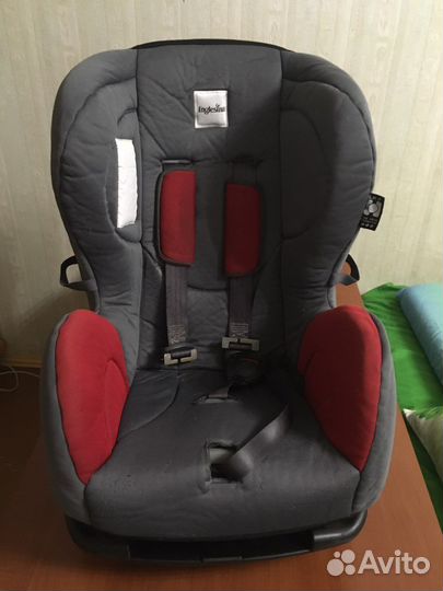 Детское автомобильное кресло