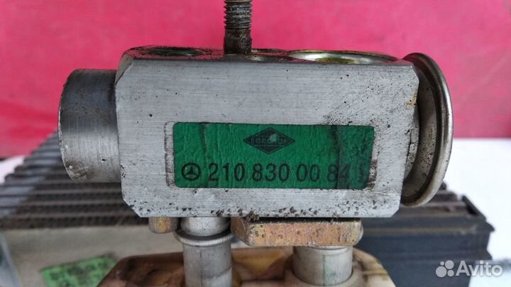 Испаритель кондиционера Mercedes-Benz W210