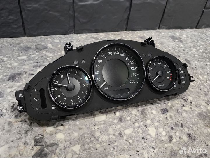 Панель приборов W219 Дорестайл