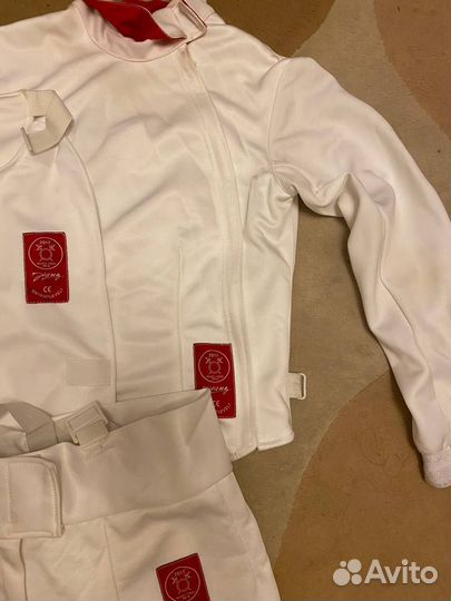 Фехтовальный костюм женский подростковый 42-44