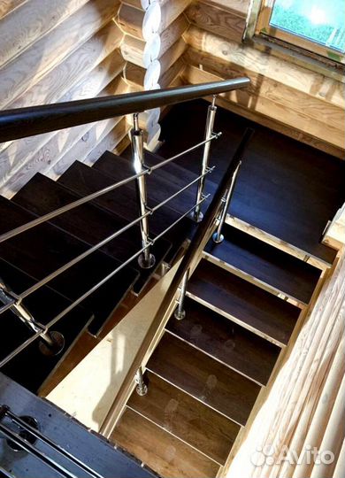 Перила деревянные с монтажем