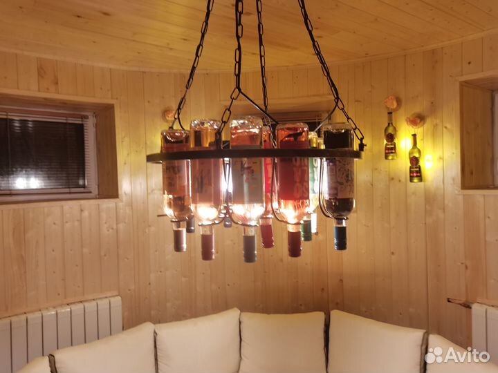 Люстра винтажная для хранения вина