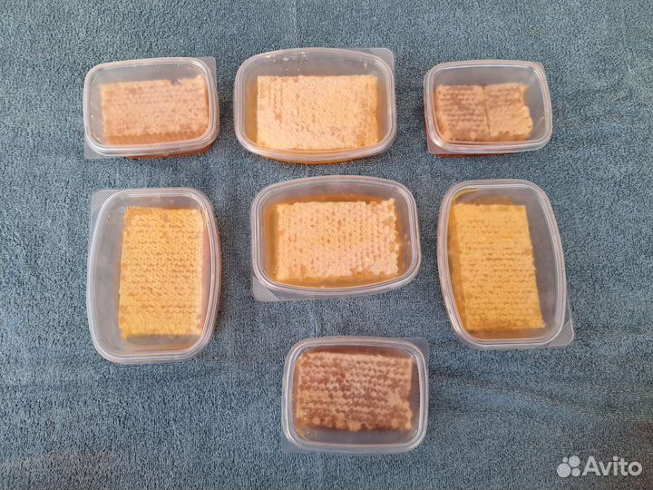 Мед в сотах натуральный