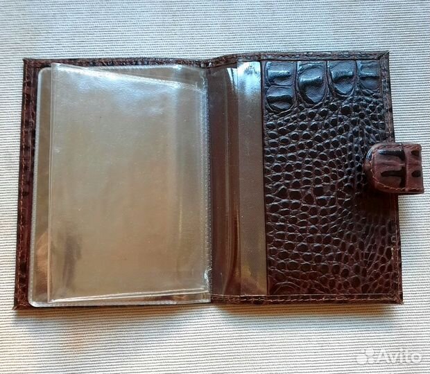 Бумажник для автодокументов из натуральной кожи