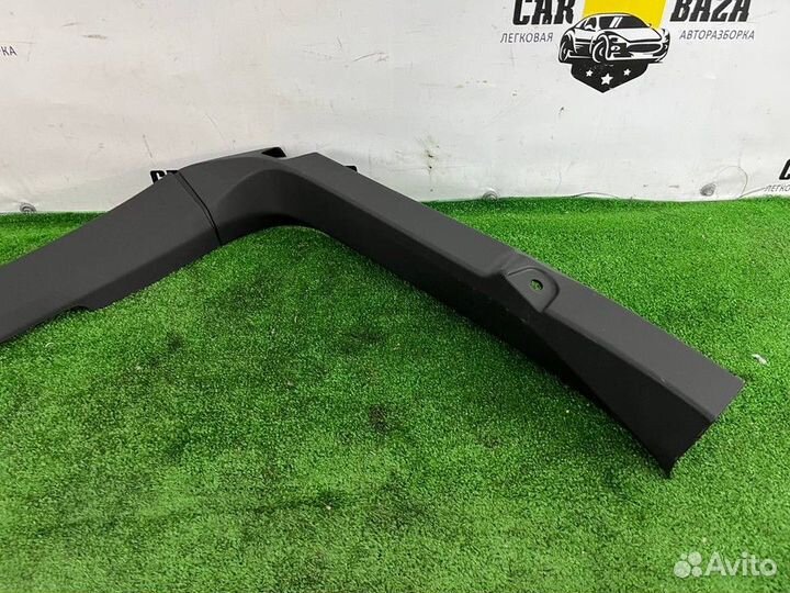 Обшивка крышки багажника верхняя BMW 3, BMW 4