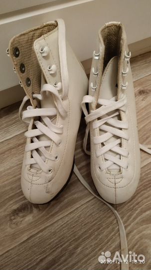 Коньки фигурные 31 размер