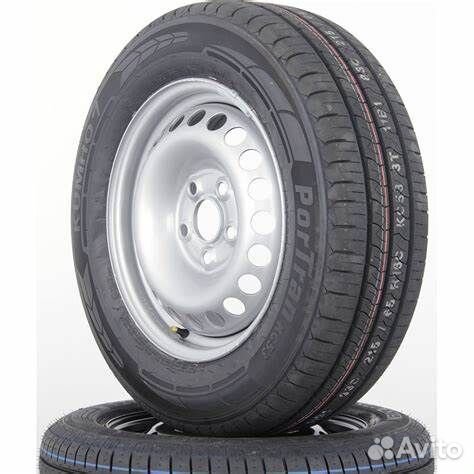 Kumho PorTran KC53 215/70 R16 T