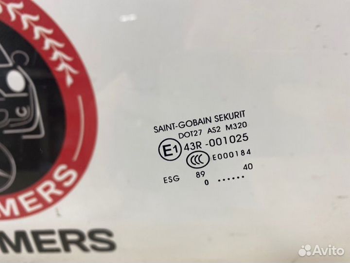 Стекло двери переднее левое Mercedes Sprinter W906