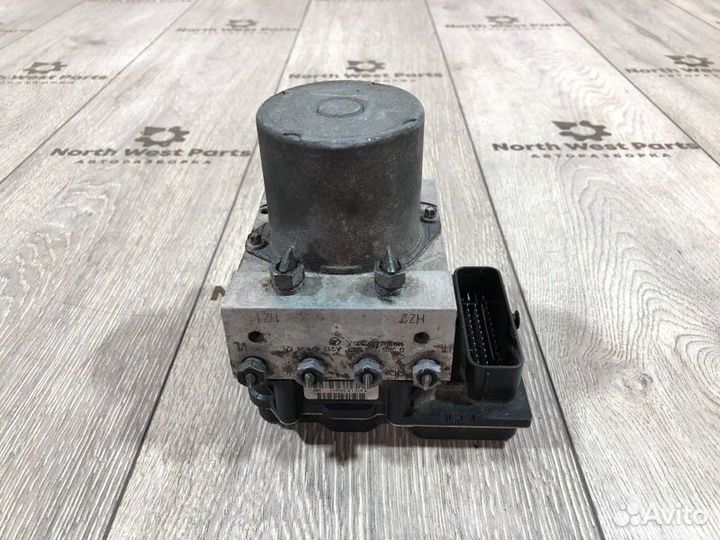 Блок ABS (насос) Mercedes-Benz W212 E220 Cdi седан