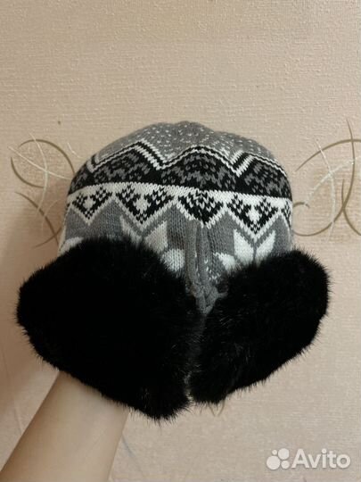 Шапка из искусственного меха