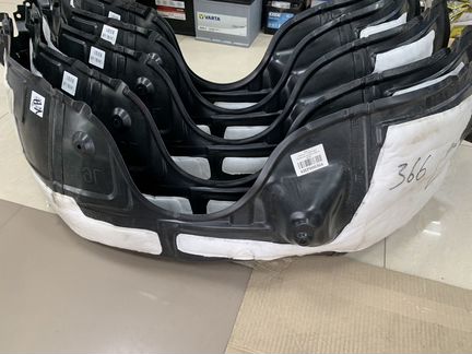 Подкрыльники с обешумкой Toyota Camry 55