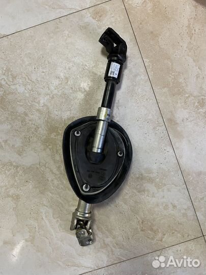 Рулевой вал W447 Mercedes Benz