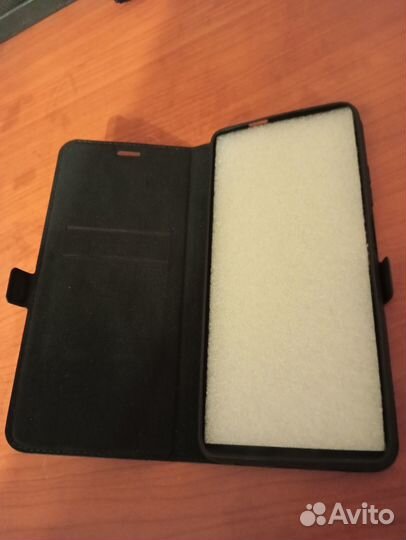 Чехол-книжка с принтом для Tecno Pova 3