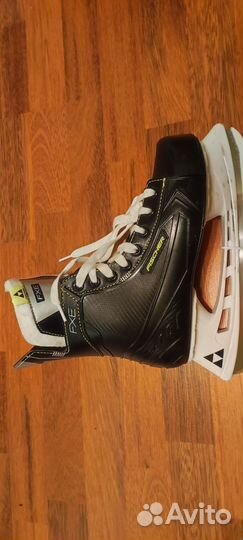 Коньки хоккейные 43 размер Fischer