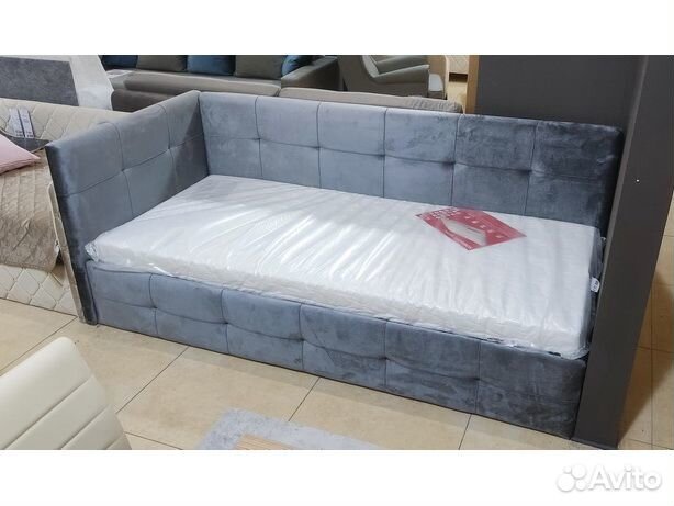 Мягкая односпальная кровать детская подростковая